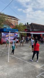 Semarak Lomba Bola Voli Antarinstansi Kapanewon Karangmojo, Kalurahan Ngawis Tampil Penuh Semangat